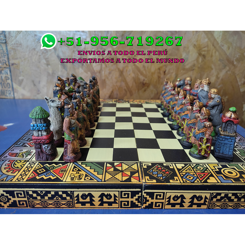 CAJA O TABLERO DE AJEDREZ 26X26 INCAS VS ESPAÑOLES CON FICHAS DE MADERA